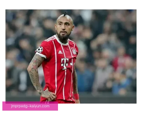 马尔蒂尼战术执行力持续提升，成为球队后防线的关键支撑。