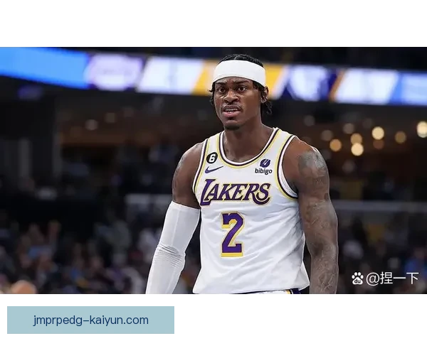 戴维斯战术适应显著提升球队竞争力，表现稳健值得关注